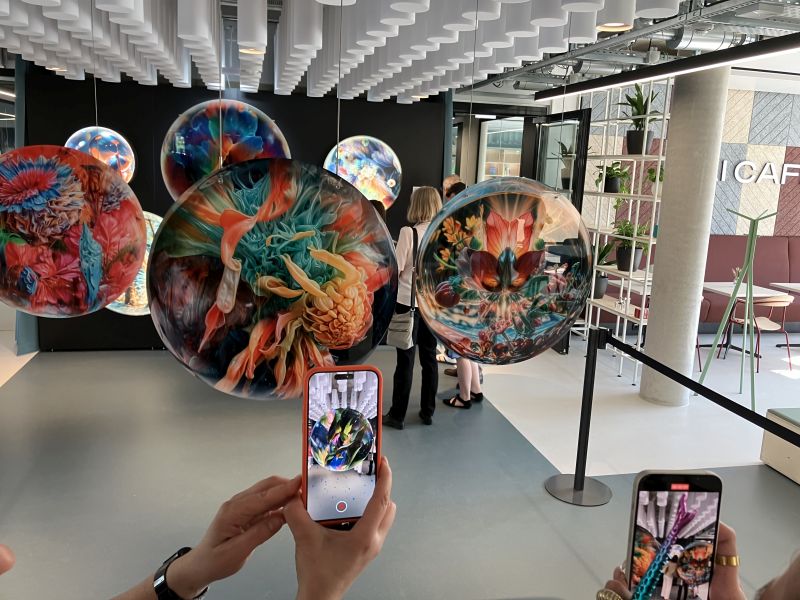 Besucherzentrum_IPAI_SPACES_-_Glasbilder_mit_KI-ONL_Foto Stadt Heilbronn